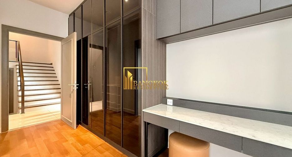 À louer 4 chambres maison à Saphan Sung, Bangkok