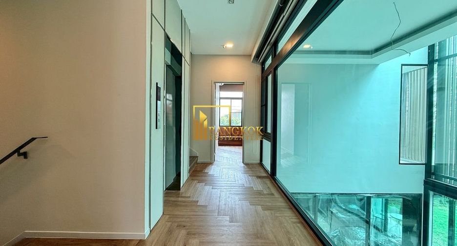 À louer 5 chambres maison à Saphan Sung, Bangkok