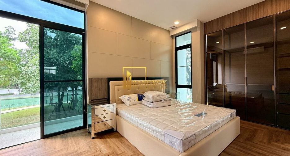 À louer 5 chambres maison à Saphan Sung, Bangkok