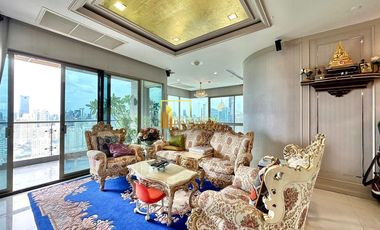 For rent 3 bedrooms condo in Khlong Toei, Bangkok