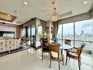 出租 3 卧室 公寓 在 Khlong Toei, 曼谷