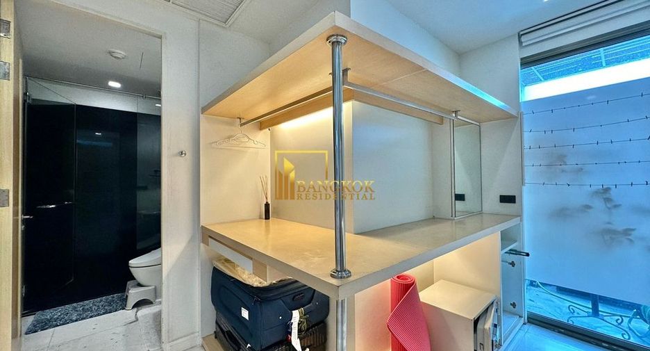 For rent 3 bedrooms condo in Khlong Toei, Bangkok