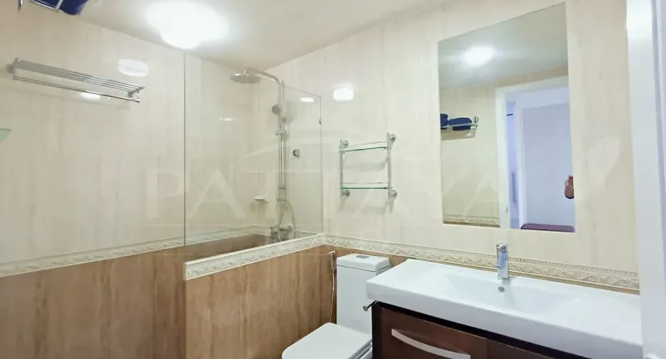 For rent 2 bedrooms condo in Bang Lamung, Chonburi