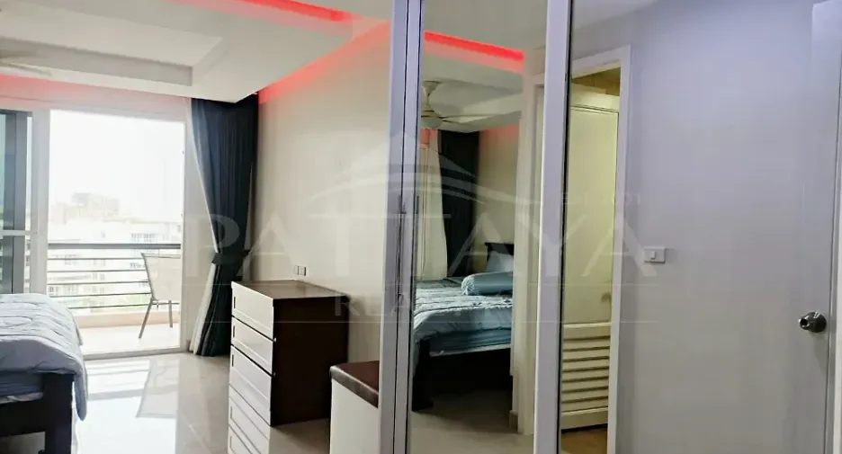 For rent 2 bedrooms condo in Bang Lamung, Chonburi