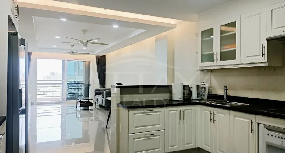 For rent 2 bedrooms condo in Bang Lamung, Chonburi