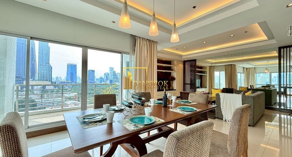 For rent 3 bedrooms apartment in Pathum Wan, Bangkok