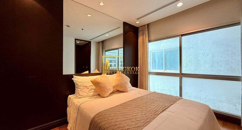For rent 3 bedrooms apartment in Pathum Wan, Bangkok