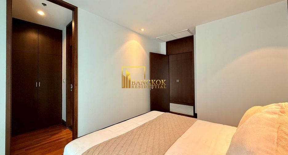 For rent 3 bedrooms apartment in Pathum Wan, Bangkok