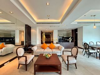 For rent 3 bedrooms apartment in Pathum Wan, Bangkok