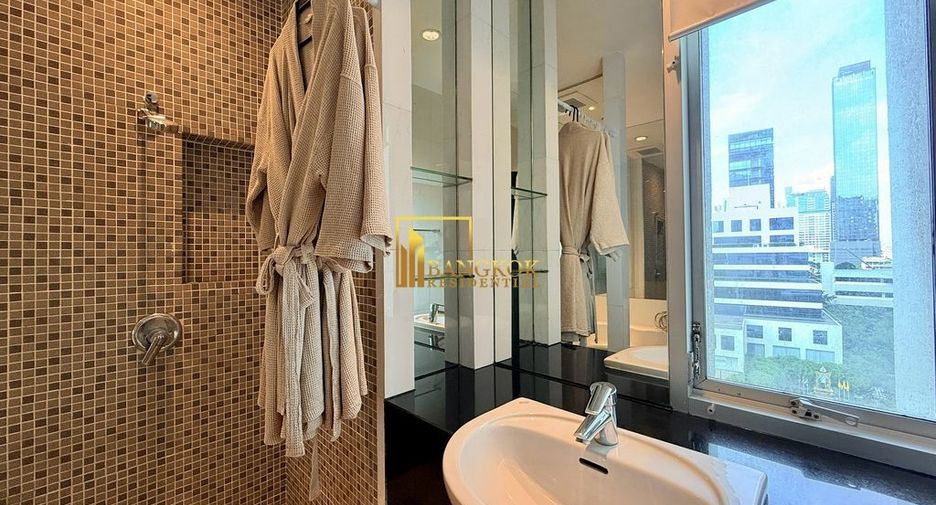 For rent 3 bedrooms apartment in Pathum Wan, Bangkok