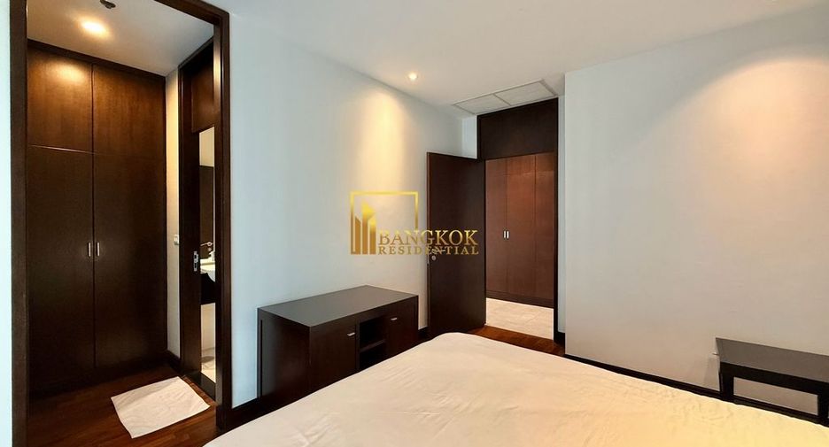 For rent 3 bedrooms apartment in Pathum Wan, Bangkok