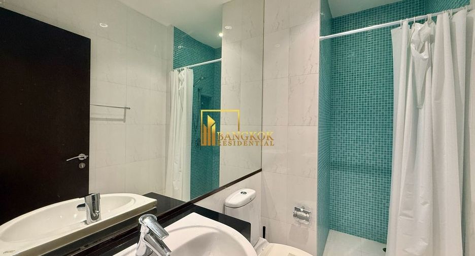 For rent 3 bedrooms apartment in Pathum Wan, Bangkok