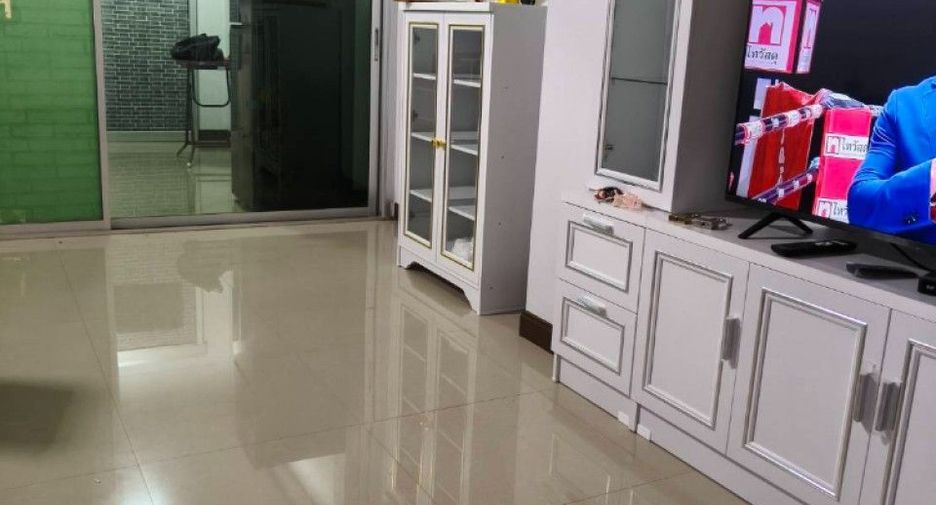 For sale studio townhouse in Mueang Uttaradit, Uttaradit