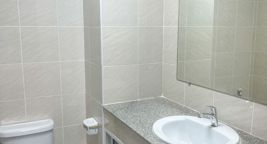 For sale studio condo in Bang Lamung, Chonburi