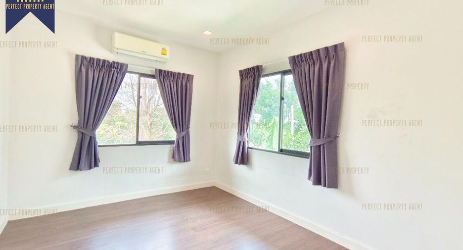 For sale 3 bedrooms house in Pak Kret, Nonthaburi