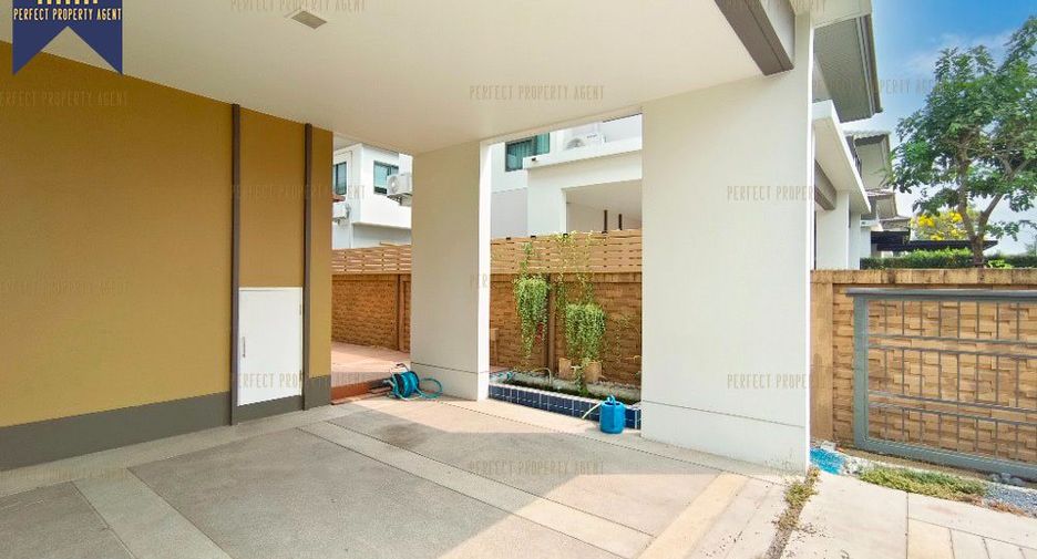 For sale 3 bedrooms house in Pak Kret, Nonthaburi