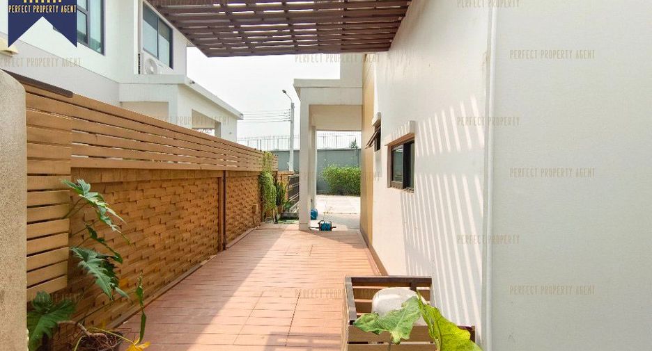 For sale 3 bedrooms house in Pak Kret, Nonthaburi