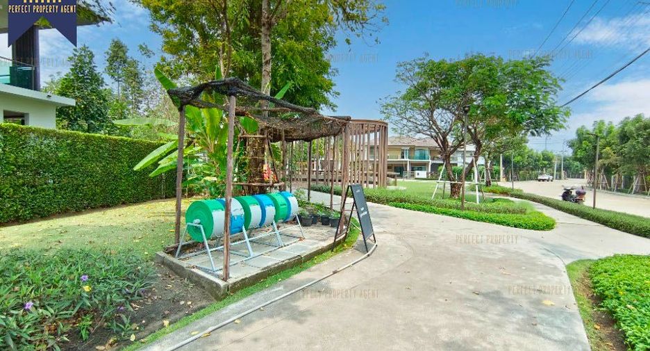 For sale 3 bedrooms house in Pak Kret, Nonthaburi