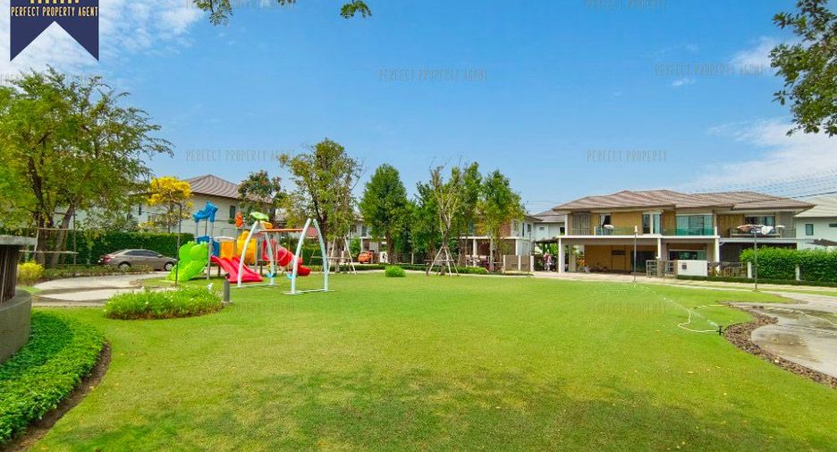 For sale 3 bedrooms house in Pak Kret, Nonthaburi