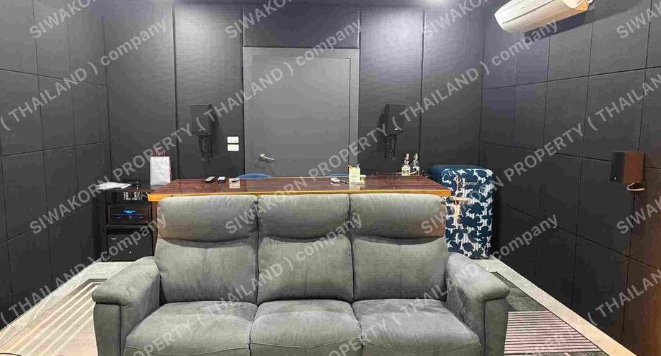 À vendre 5 chambres villa à Bang Lamung, Chonburi