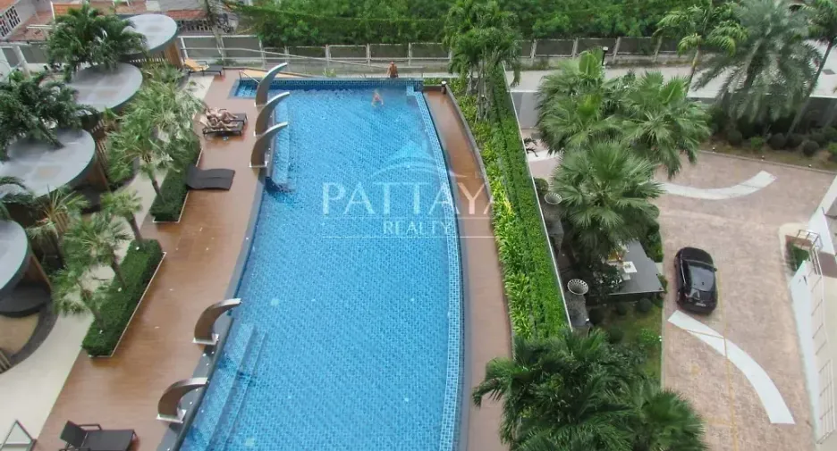 À louer et à vendre 1 chambre condo à Bang Lamung, Chonburi