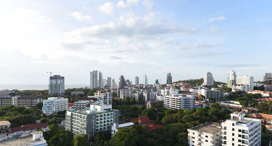 For sale 3 bedrooms apartment in Bang Lamung, Chonburi