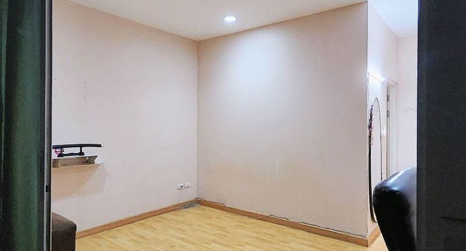Reihenhaus zum Kauf mit 5 Zimmer in Chatuchak, Bangkok