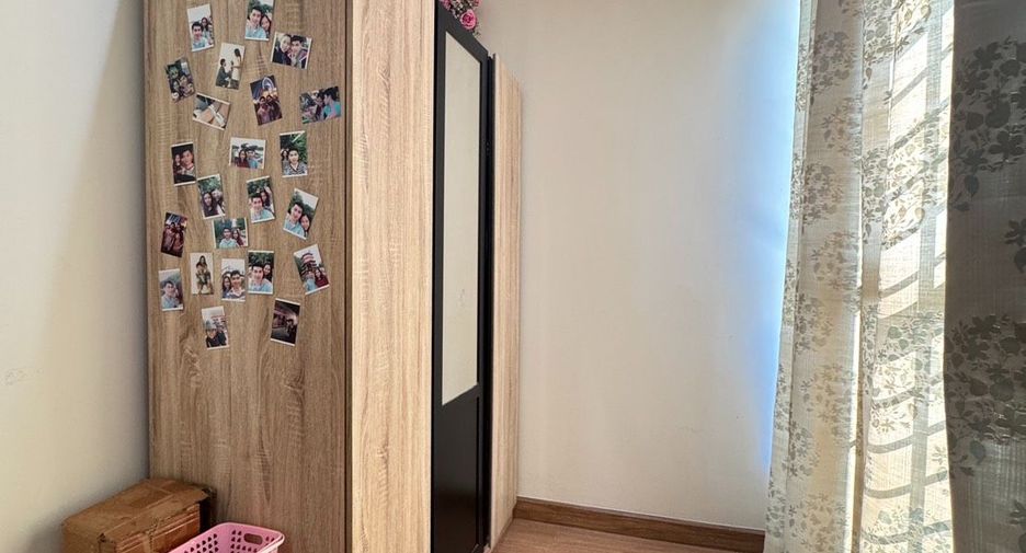For sale 3 bedrooms townhouse in Bang Khen, Bangkok