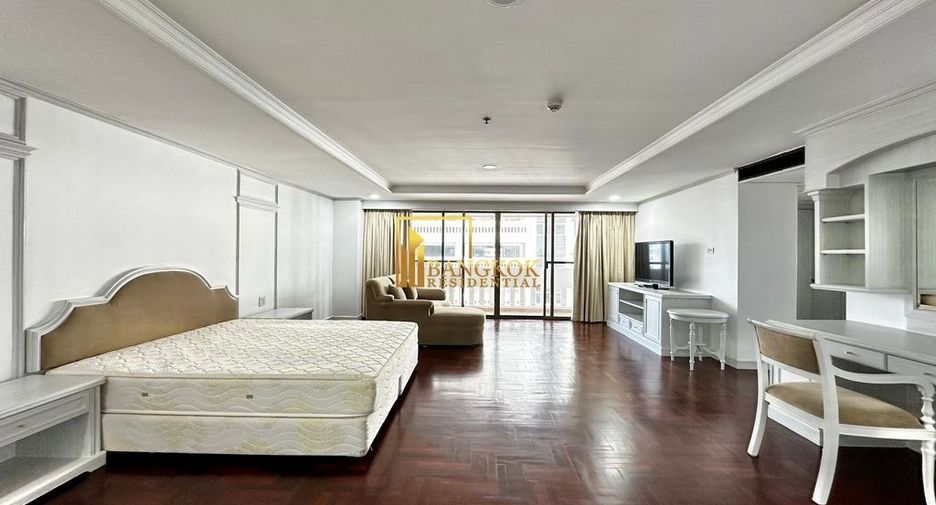À louer 3 chambres appartement à Watthana, Bangkok
