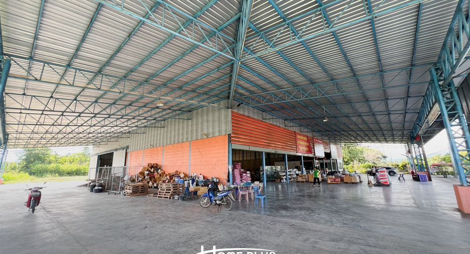 For sale warehouse in Lom Kao, Phetchabun