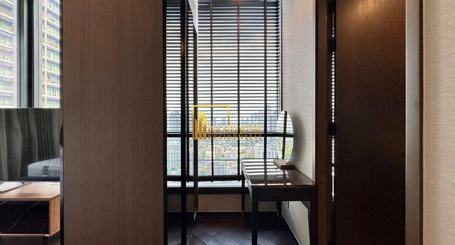 For rent 2 bedrooms condo in Khlong Toei, Bangkok