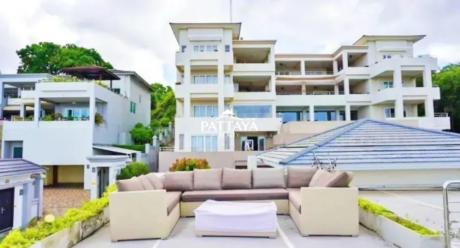 For rent and for sale 5 bedrooms house in Bang Lamung, Chonburi