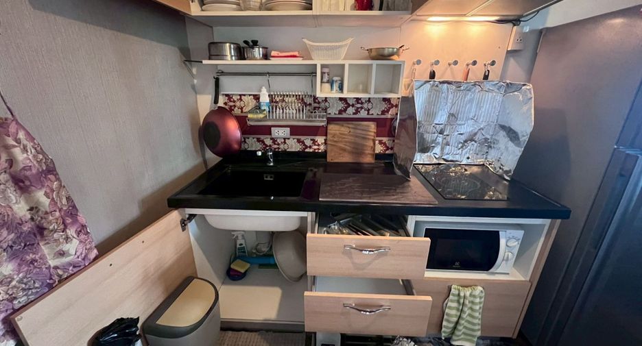 For rent 3 bedrooms condo in Pak Kret, Nonthaburi