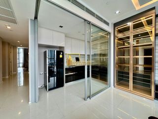 ให้เช่า และ ขาย 2 ห้องนอน คอนโด ใน สาทร, กรุงเทพฯ