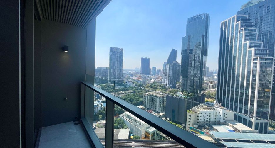 ขาย 2 ห้องนอน คอนโด ใน คลองเตย, กรุงเทพฯ