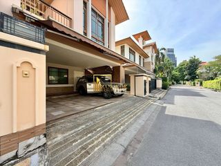 For rent 4 ベッドルーム house in Watthana, Bangkok