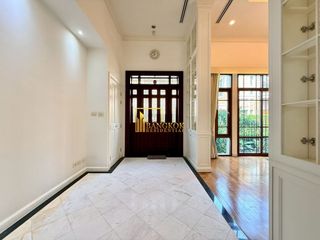 For rent 4 ベッドルーム house in Watthana, Bangkok