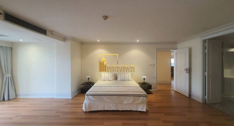 Apartamento en alquiler de 3 habitaciones en Khlong Toei, Bangkok
