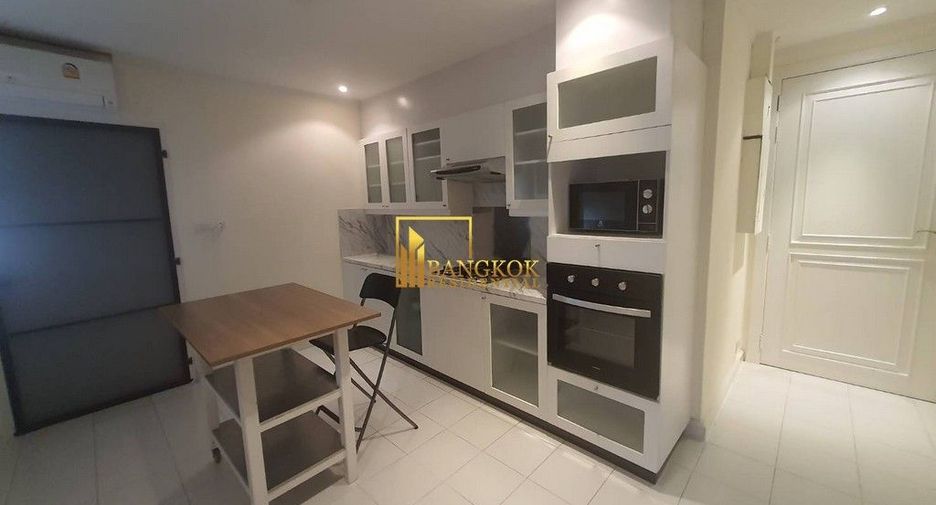 Apartamento en alquiler de 3 habitaciones en Khlong Toei, Bangkok