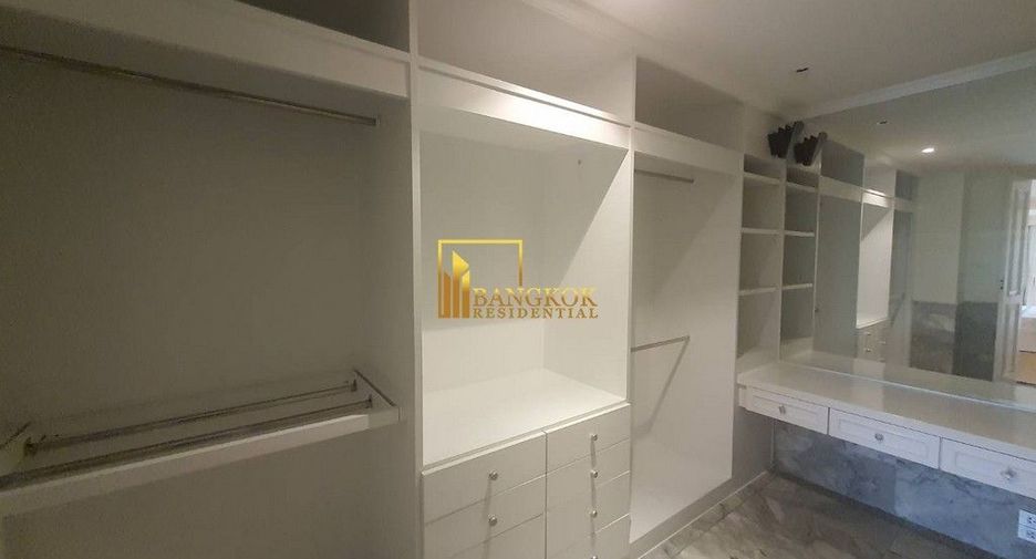 Apartamento en alquiler de 3 habitaciones en Khlong Toei, Bangkok