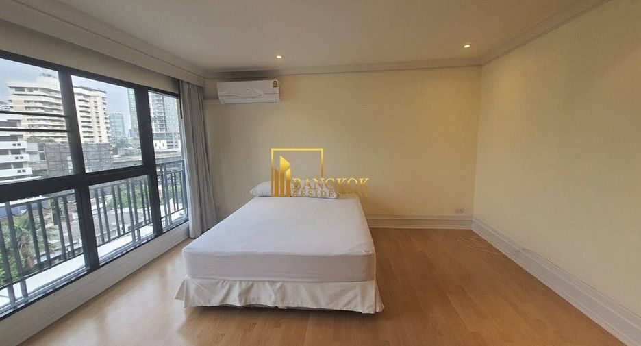 Apartamento en alquiler de 3 habitaciones en Khlong Toei, Bangkok