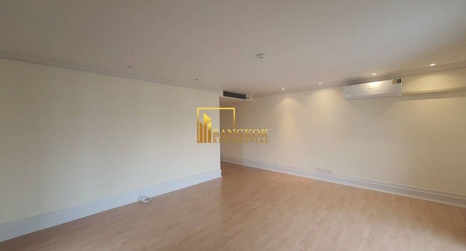 Apartamento en alquiler de 3 habitaciones en Khlong Toei, Bangkok
