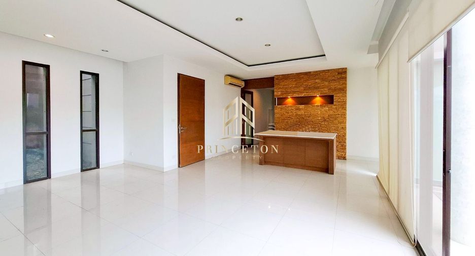 Haus zum Kauf mit 4 Zimmer in Bang Phli, Samut Prakan