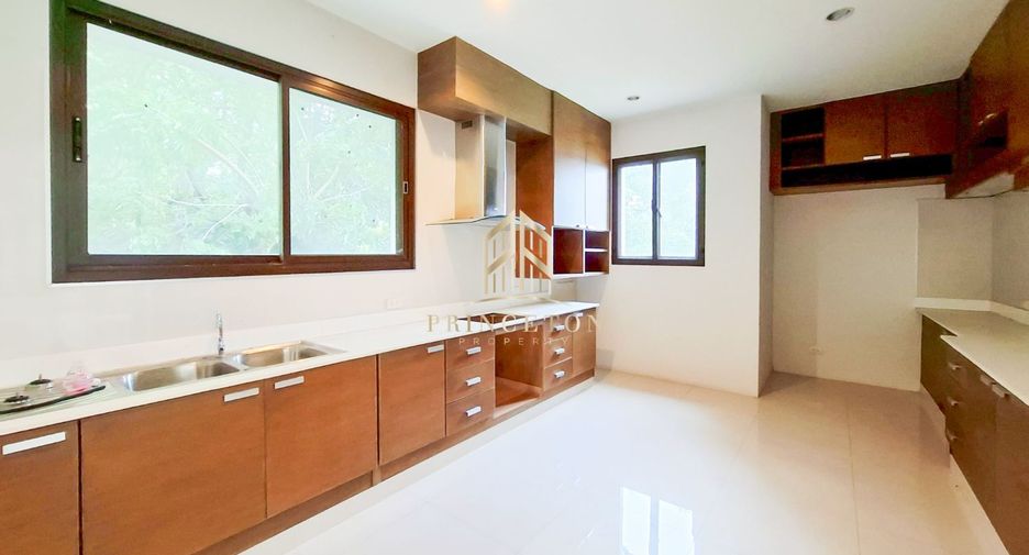 Haus zum Kauf mit 4 Zimmer in Bang Phli, Samut Prakan