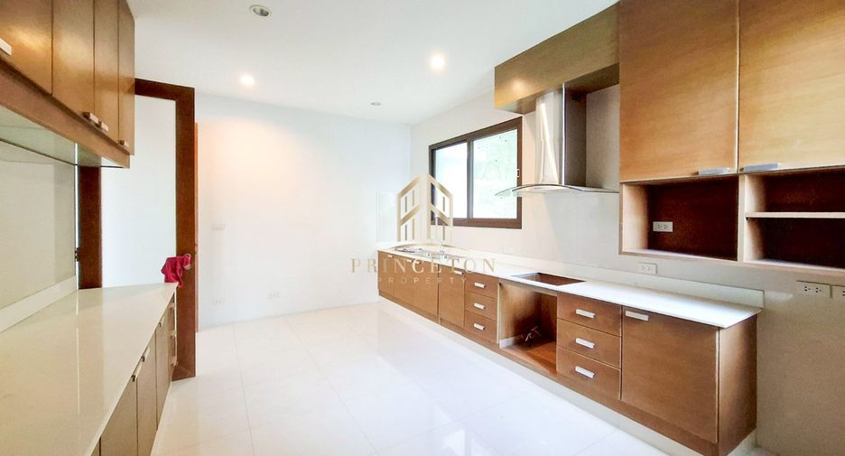 Haus zum Kauf mit 4 Zimmer in Bang Phli, Samut Prakan