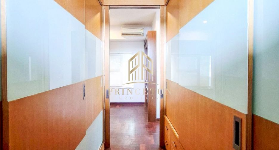 Haus zum Kauf mit 4 Zimmer in Bang Phli, Samut Prakan