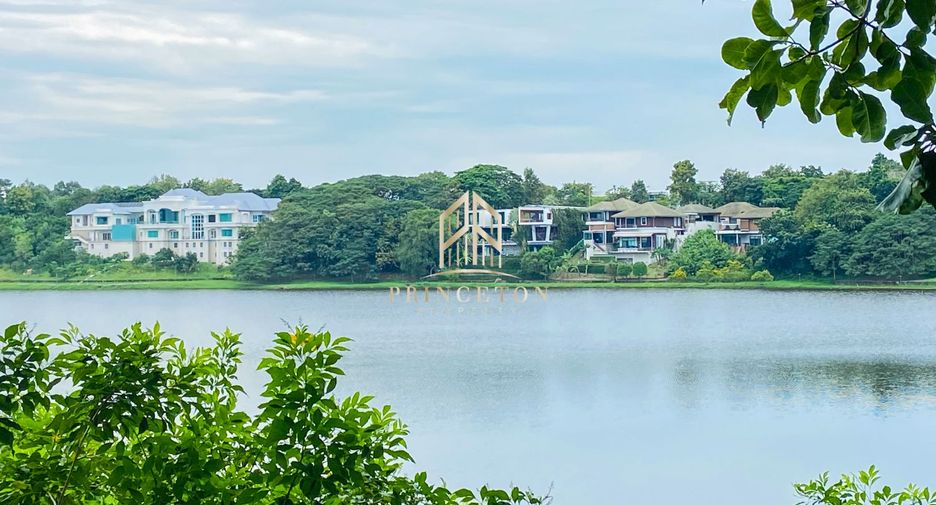 Haus zum Kauf mit 4 Zimmer in Bang Phli, Samut Prakan