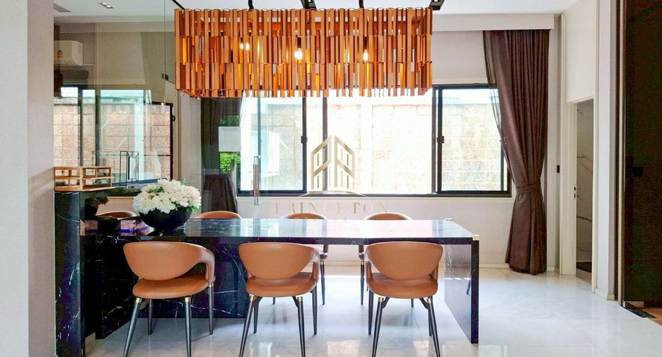 For rent and for sale 5 bedrooms house in Saphan Sung, Bangkok