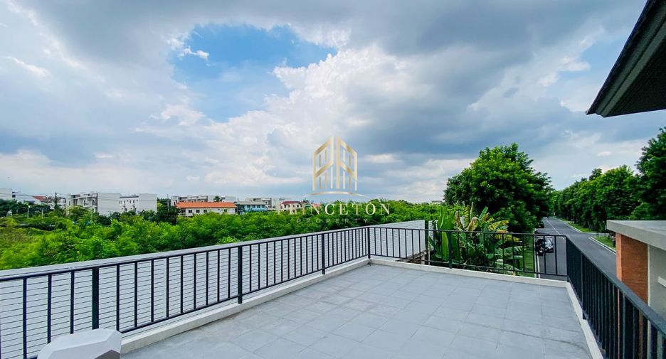 For rent and for sale 5 bedrooms house in Saphan Sung, Bangkok