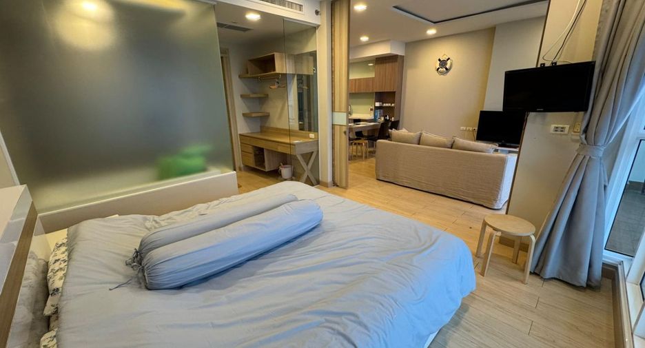 For rent and for sale 1 bed condo in Bang Lamung, Chonburi